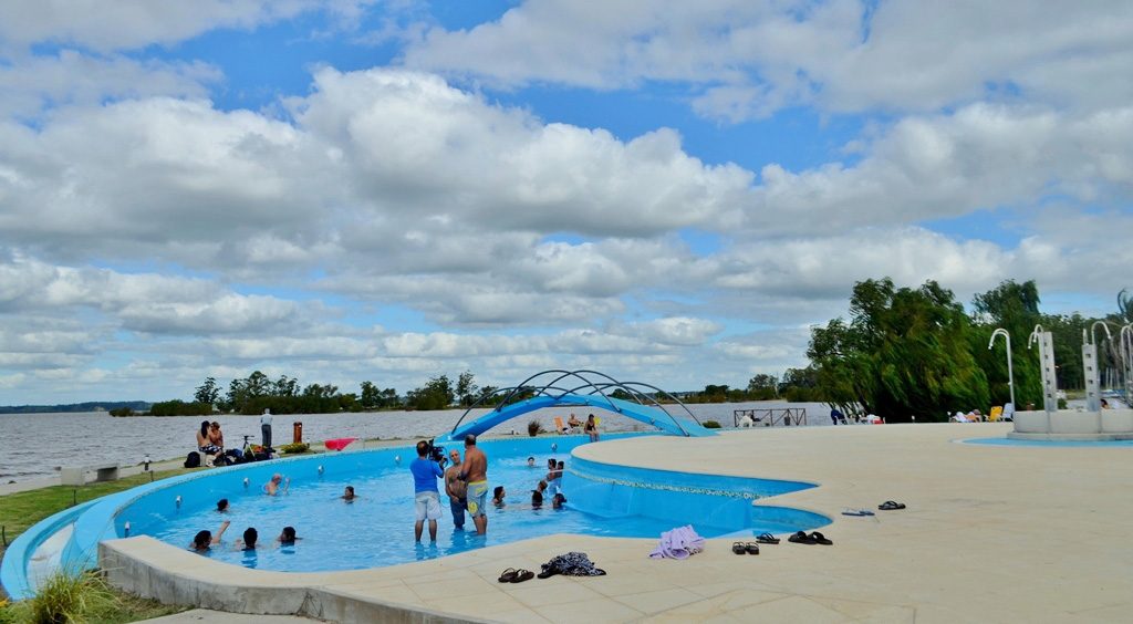 Termas en el Lago de Salto Grande