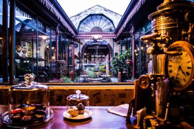 Vista de el Museo del Automóvil de La Plata desde el bar Vista de el Museo del Automóvil de La Plata desde el bar