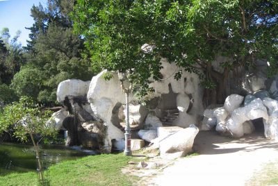 La Gruta del bosque, ciudad de La Plata, misteriosdelaplata.blogspot.com.ar La Gruta del bosque, ciudad de La Plata, misteriosdelaplata.blogspot.com.ar